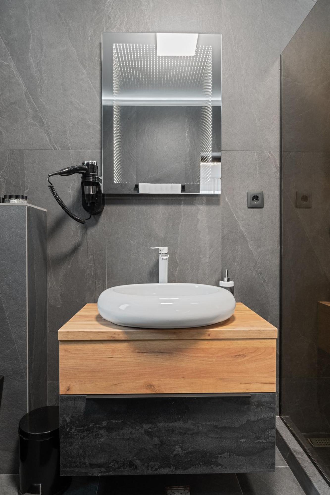 Fit Aparthotel 3*
